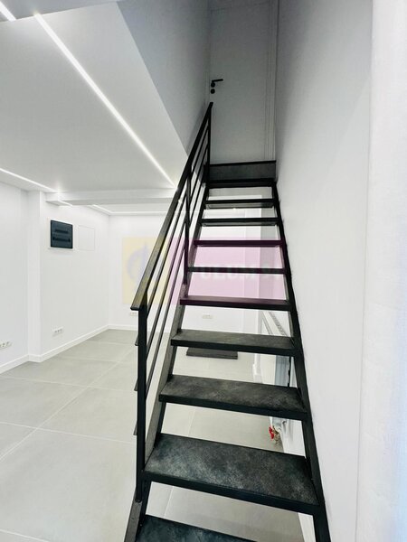 Vanzare spatiu comercial in zona Decebal